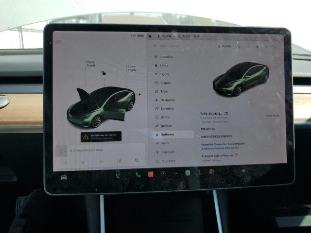 Photo 9 from auction – 2018 TESLA MODEL 3 with VIN 5YJ3E1EB6JF185852