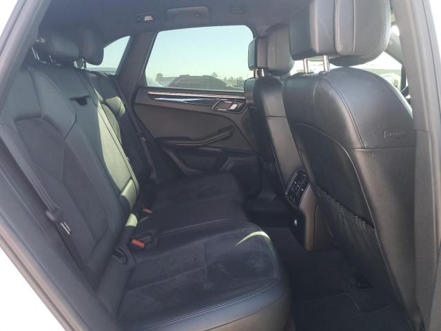 Photo 11 from auction – 2017 PORSCHE MACAN S with VIN WP1AB2A50HLB10494