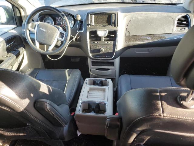 Photo 8 from auction – 2016 CHRYSLER TOWN & COU with VIN 2C4RC1BG1GR174691