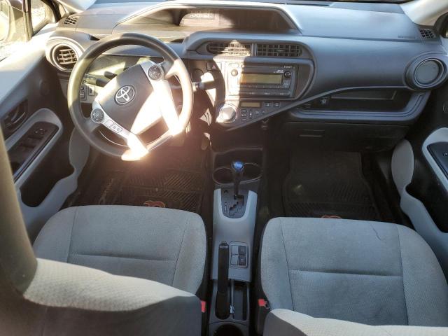 Photo 8 from auction – 2012 TOYOTA PRIUS C with VIN JTDKDTB31C1008418