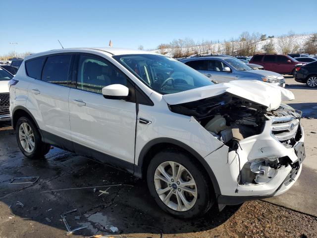 Photo 4 from auction – 2017 FORD ESCAPE SE with VIN 1FMCU9GD7HUD11181