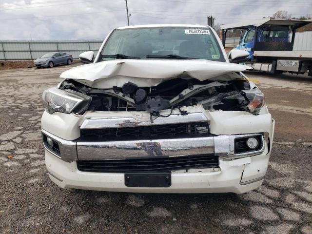 Photo 5 from auction – 2018 TOYOTA 4RUNNER SR with VIN JTEBU5JR2J5534205