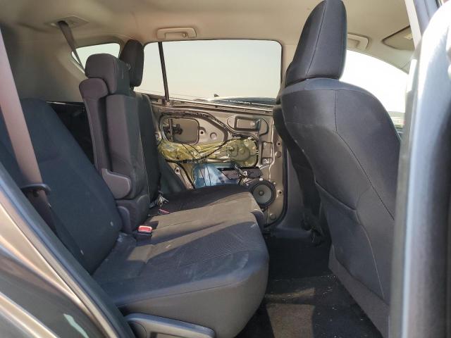 Photo 11 from auction – 2015 TOYOTA RAV4 LE with VIN JTMZFREV2FD046980