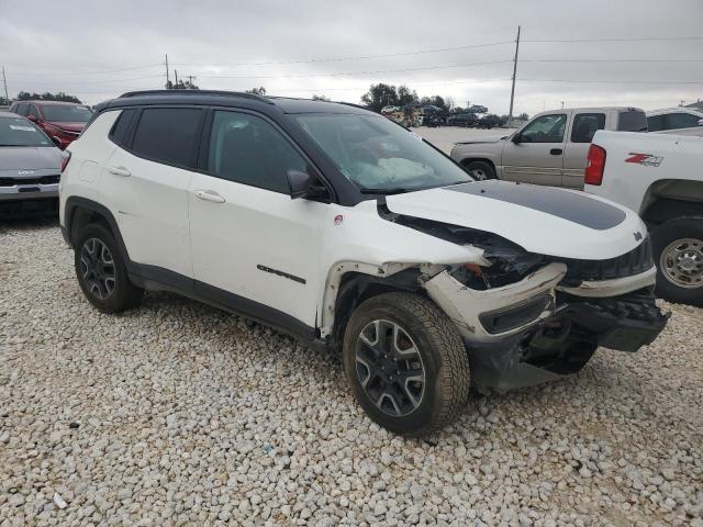 Photo 4 from auction – 2019 JEEP COMPASS TR with VIN 3C4NJDDB8KT733554