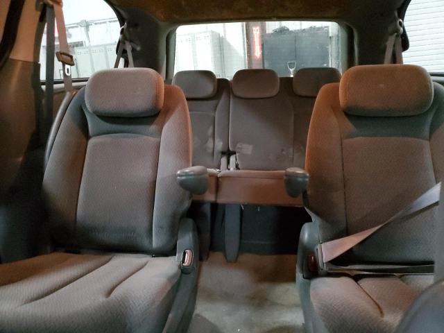 Photo 10 from auction – 2006 CHRYSLER TOWN & COU with VIN 2A4GP44R16R681630