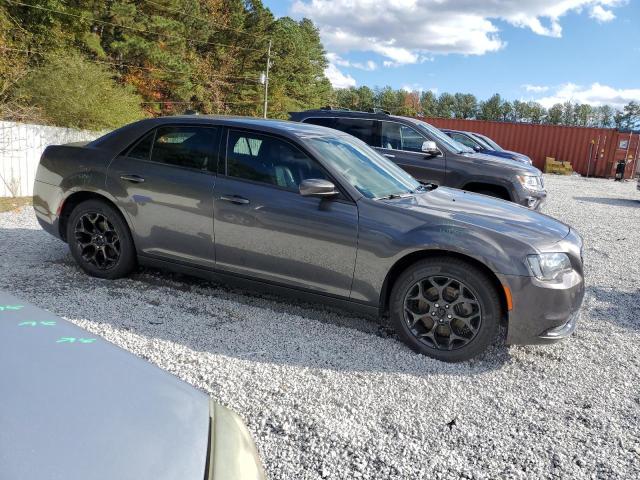 Photo 4 from auction – 2019 CHRYSLER 300 S with VIN 2C3CCAGG7KH682567