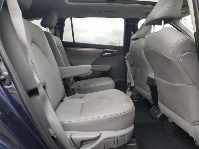 Photo 11 from auction – 2022 TOYOTA HIGHLANDER with VIN 5TDFZRBH2NS217416