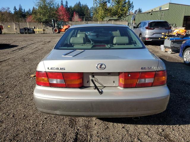 Photo 6 from auction – 1998 LEXUS ES 300 with VIN JT8BF28G7W0135973