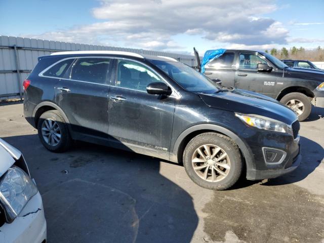 Photo 4 from auction – 2016 KIA SORENTO LX with VIN 5XYPGDA52GG048700