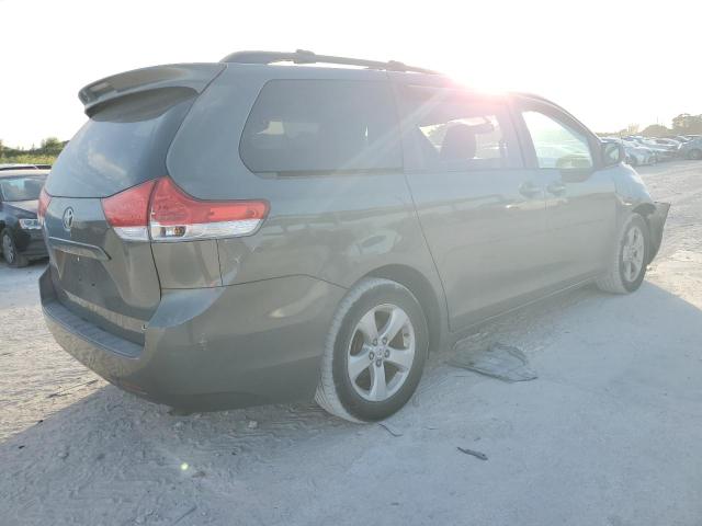 Photo 3 from auction – 2012 TOYOTA SIENNA LE with VIN 5TDKK3DC4CS236189