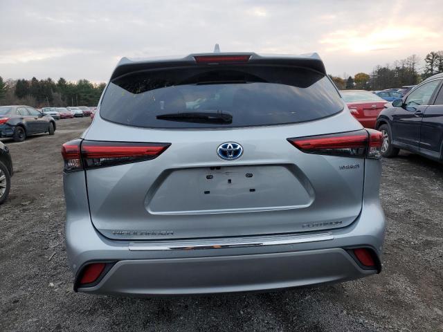 Photo 6 from auction – 2022 TOYOTA HIGHLANDER with VIN 5TDFARAH0NS013786