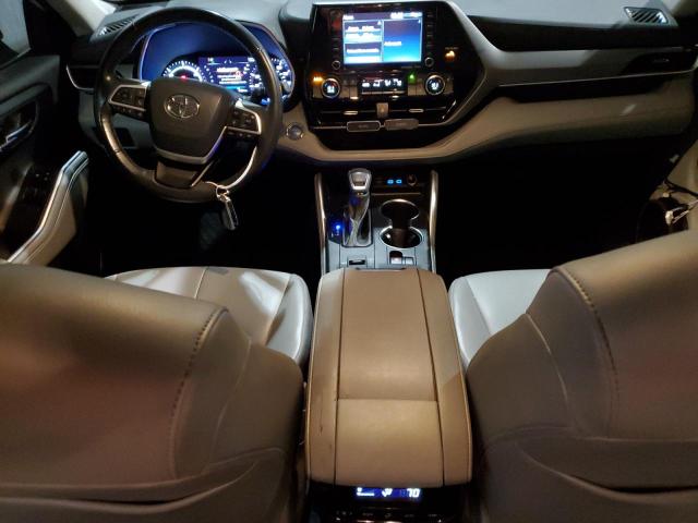Photo 8 from auction – 2022 TOYOTA HIGHLANDER with VIN 5TDGBRCH4NS549235