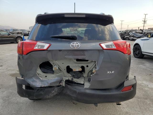 Photo 6 from auction – 2015 TOYOTA RAV4 XLE with VIN JTMWFREV8FD070364