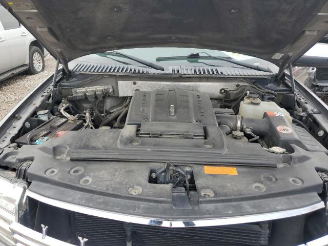 Photo 12 from auction – 2011 LINCOLN NAVIGATOR with VIN 5LMJJ3J58BEJ09463