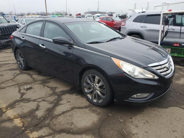 Photo 4 from auction – 2011 HYUNDAI SONATA with VIN 5NPEC4AC7BH185988