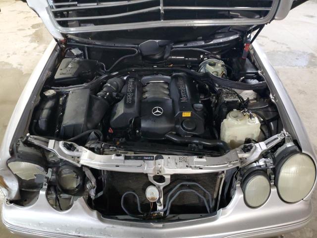 صورة رقم 11 من المزاد - 2002 MERCEDES-BENZ E 320 مع VIN WDBJF65J52B497463