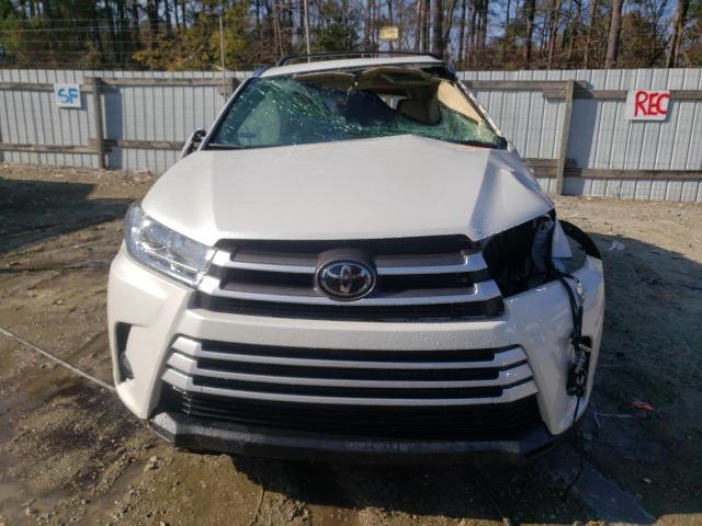 Photo 5 from auction – 2018 TOYOTA HIGHLANDER with VIN 5TDJZRFH7JS562178