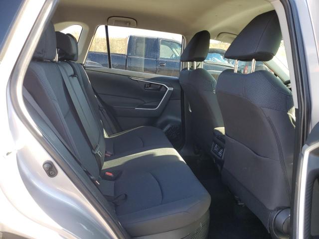 Photo 11 from auction – 2023 TOYOTA RAV4 LE with VIN JTMLWRFV3PD198434