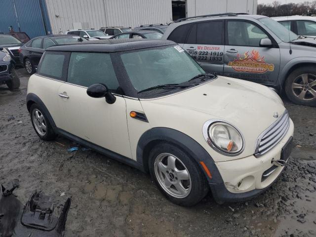 Photo 4 from auction – 2011 MINI COOPER with VIN WMWSU3C51BT093843