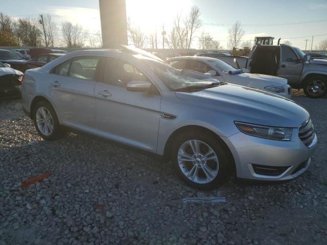 Photo 4 from auction – 2015 FORD TAURUS SEL with VIN 1FAHP2H88FG208976