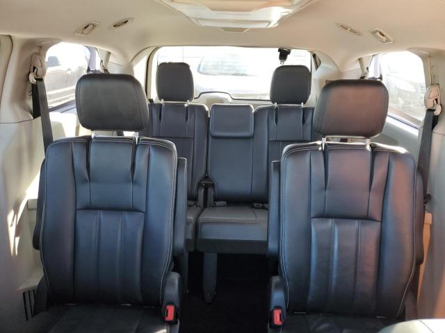 Photo 10 from auction – 2014 CHRYSLER TOWN & COU with VIN 2C4RC1BG0ER126841