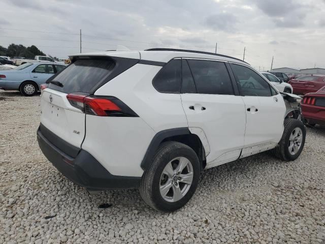Photo 3 from auction – 2021 TOYOTA RAV4 XLE with VIN 2T3W1RFV6MC087811