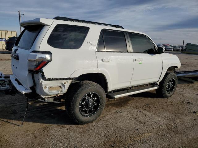 Photo 3 from auction – 2019 TOYOTA 4RUNNER SR with VIN JTEBU5JR5K5717115