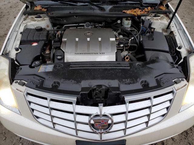 Photo 11 from auction – 2011 CADILLAC DTS with VIN 1G6KA5E69BU102153