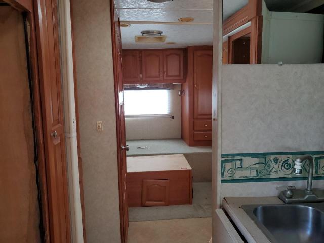 Photo 6 from auction – 2006 WILDWOOD FORESTER with VIN 1FDXE45S46HB06524