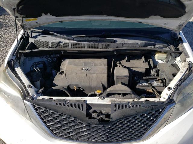 Photo 12 from auction – 2016 TOYOTA SIENNA SE with VIN 5TDXK3DC5GS734980