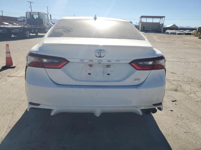 Photo 6 from auction – 2022 TOYOTA CAMRY SE with VIN 4T1G11AK2NU717559