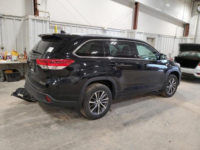 Фото 3 с аукциона – 2017 TOYOTA HIGHLANDER с VIN 5TDJZRFH4HS448391
