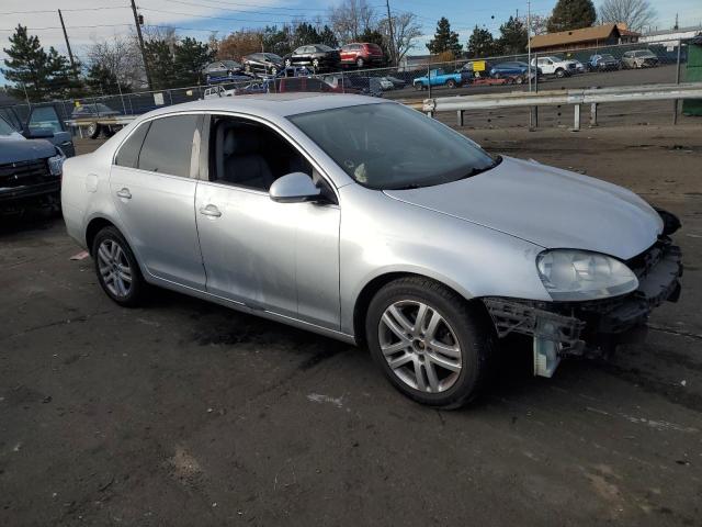 Photo 4 from auction – 2007 VOLKSWAGEN JETTA 2.5 with VIN 3VWDF71K97M101244