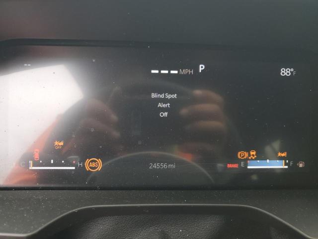 Photo 9 from auction – 2022 JEEP GRAND CHER with VIN 1C4RJJDG5N8570327