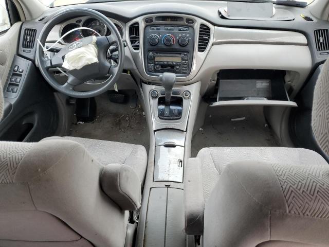 Photo 8 from auction – 2002 TOYOTA HIGHLANDER with VIN JTEGD21A720026759