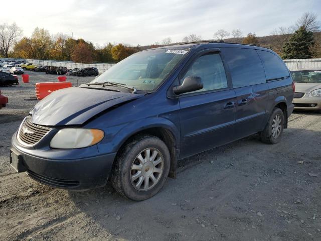 Photo 1 from auction – 2002 CHRYSLER TOWN & COU with VIN 2C4GP443X2R712613