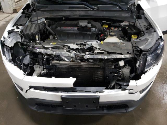 Photo 12 from auction – 2017 JEEP COMPASS LA with VIN 3C4NJDBBXHT646959