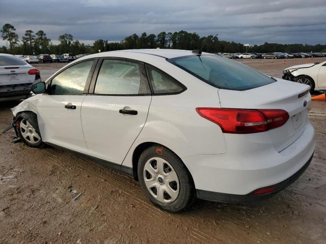 Photo 2 from auction – 2015 FORD FOCUS S with VIN 1FADP3E21FL350291
