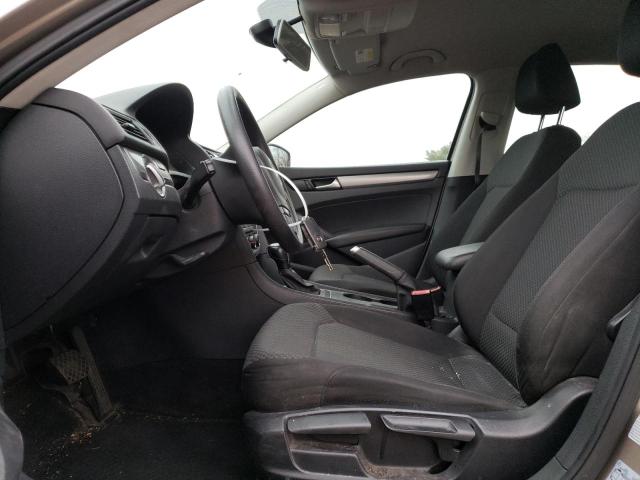 Photo 7 from auction – 2015 VOLKSWAGEN PASSAT S with VIN 1VWAT7A32FC085523