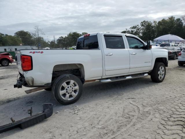 Photo 3 from auction – 2017 CHEVROLET SILVERADO with VIN 1GC1KWEG0HF237376
