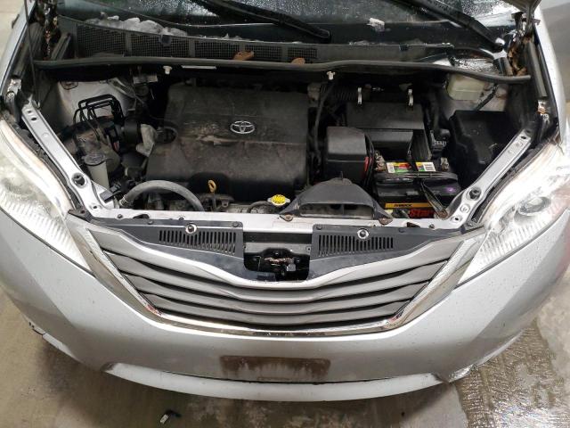 Photo 12 from auction – 2013 TOYOTA SIENNA XLE with VIN 5TDYK3DC2DS391397