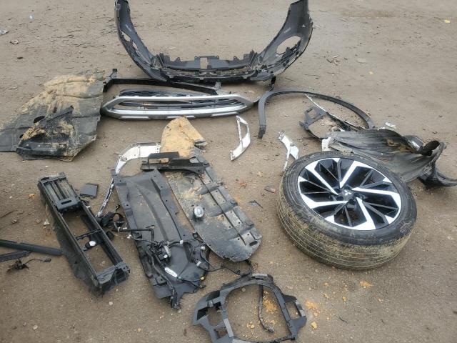 Photo 13 from auction – 2022 MITSUBISHI OUTLANDER with VIN JA4J3UA84NZ021289