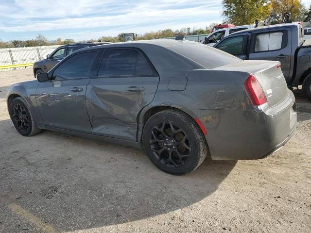 Photo 2 from auction – 2019 CHRYSLER 300 S with VIN 2C3CCAGG2KH648505