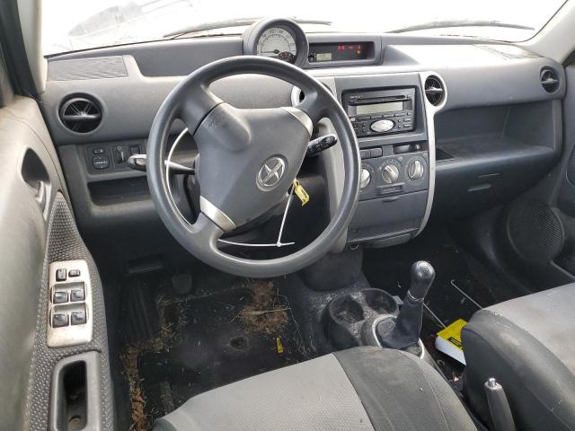 Photo 8 from auction – 2005 SCION XB with VIN JTLKT334554007689