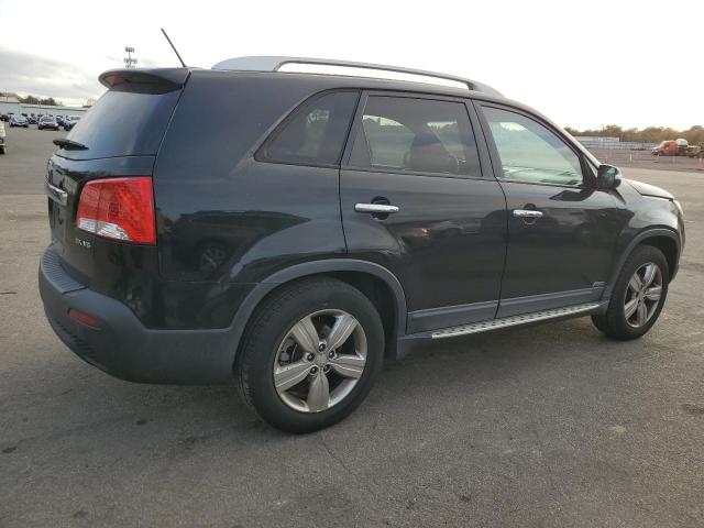 Photo 3 from auction – 2012 KIA SORENTO EX with VIN 5XYKUDA22CG239312
