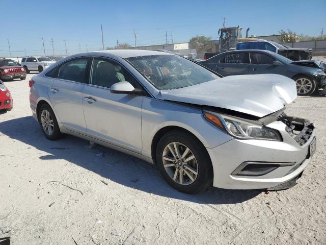 Photo 4 from auction – 2016 HYUNDAI SONATA SE with VIN 5NPE24AF2GH265168