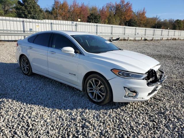 Photo 4 from auction – 2019 FORD FUSION TIT with VIN 3FA6P0RU3KR140046