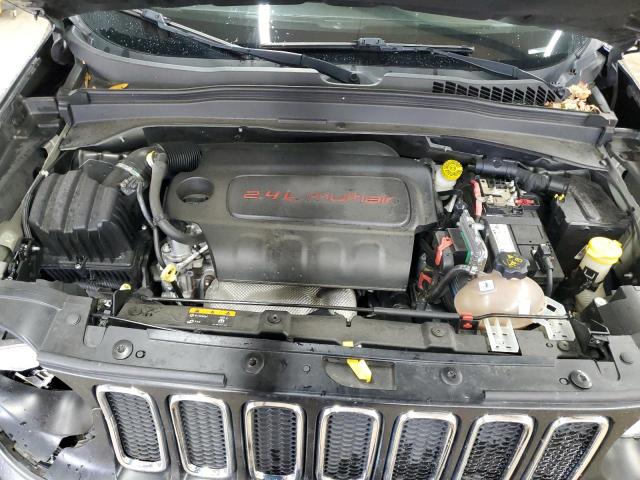Photo 11 from auction – 2017 JEEP RENEGADE L with VIN ZACCJABB7HPG33177