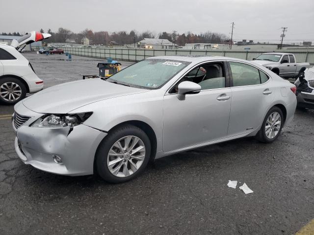 LEXUS ES 300H 2014 with VIN JTHBW1GG6E2055742 - Photo from auction