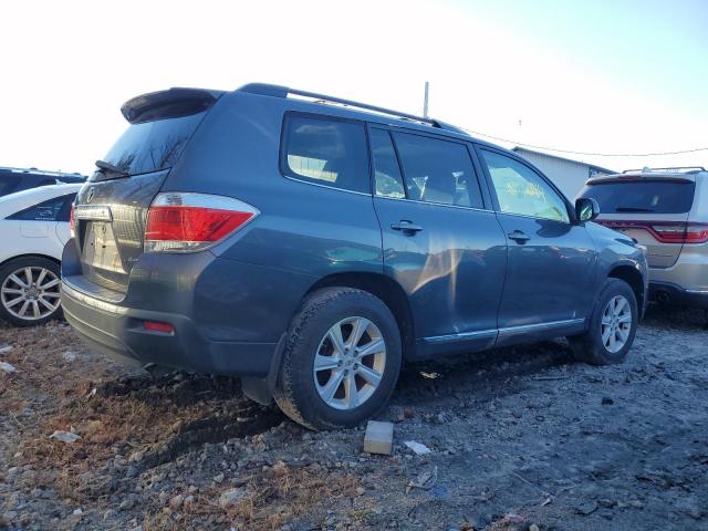 Photo 3 from auction – 2012 TOYOTA HIGHLANDER with VIN 5TDBK3EH7CS165628